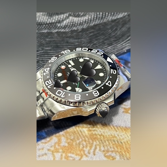 Men’s Luxury GMT Style Automatic Watch Black/Gray “Bruce Wayne” Colorway 41mm - Picture 2 of 5